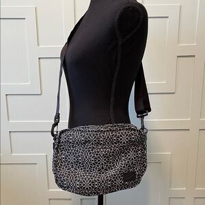 Nike, Reversible Black and/or Patterned Women's Bag